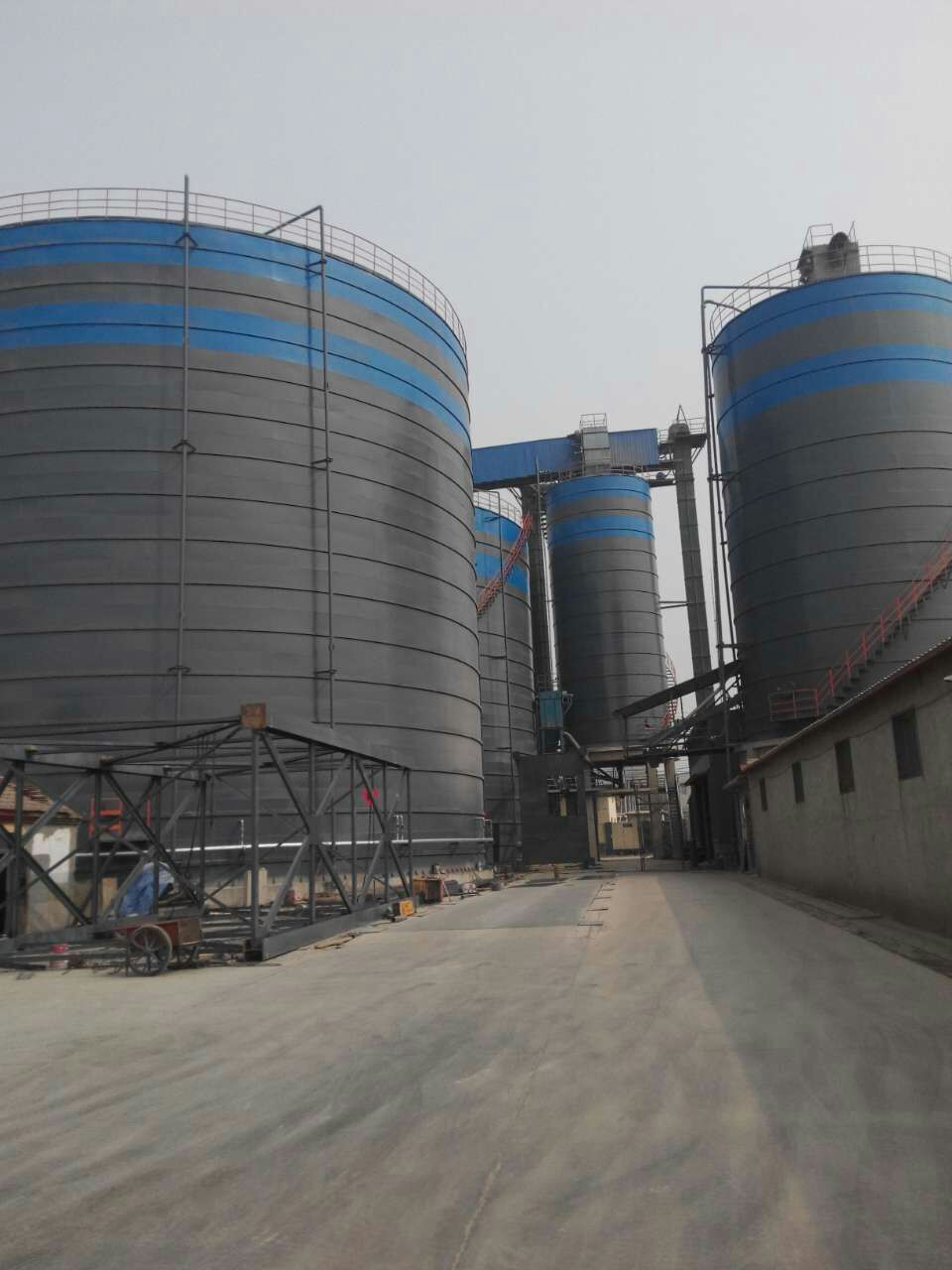 南坤镇粉煤灰储存库基础怎么建造